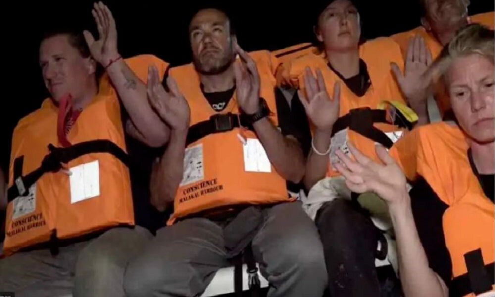 نظامیان اسرائیلی ۱۵۰ فعال حامی فلسطین را در آبهای بینالمللی ربودند