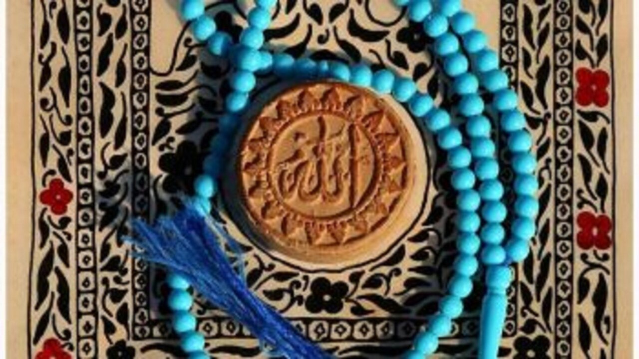 نماز اول وقت و جماعت، معیار بندگی و نزدیکی به خداست