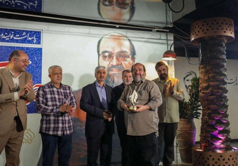 پاسداشت حمید داود آبادی برگزار شد / نکوداشت نویسنده‌ای که روحی بی‌قرار و صراحتی بی‌بدیل دارد