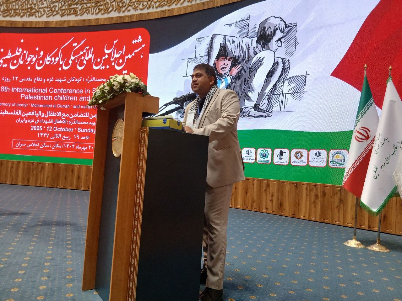 پتر: آنچه که در دسترس داریم باید علیه استعمار به کار بگیریم