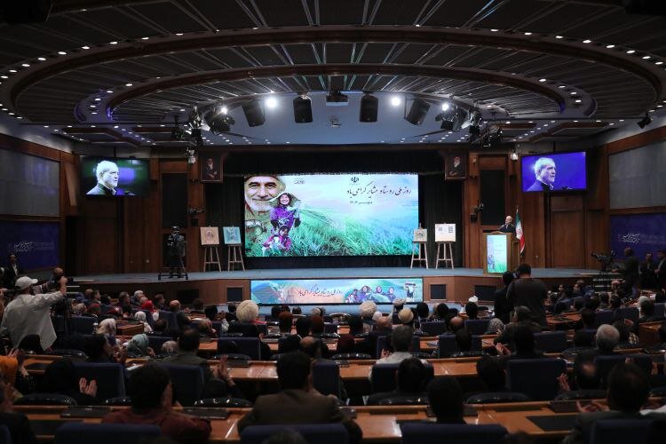 پزشکیان: ایران متعلق به همه ایرانیان است