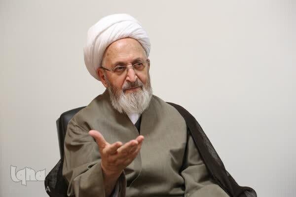 پیام یک مرجع تقلید برای مهندسی که روحانی حوزه شد