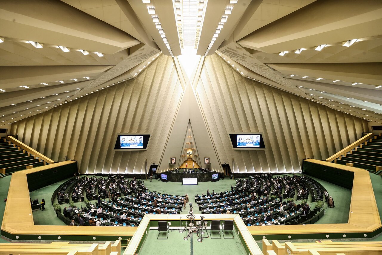 ۵ سوال نمایندگان از وزیر نیرو اعلام وصول شد